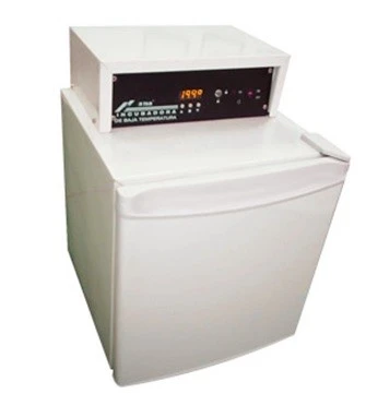 Incubadora de Baja Temperatura AR-144